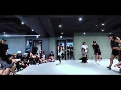 Bitch better have my money - Rihanna Kaelynn "Kay Kay" Harris choreography