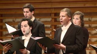 Ensemble Corund performs Sir David Willcocks: Quelle est cette odeur agréable?