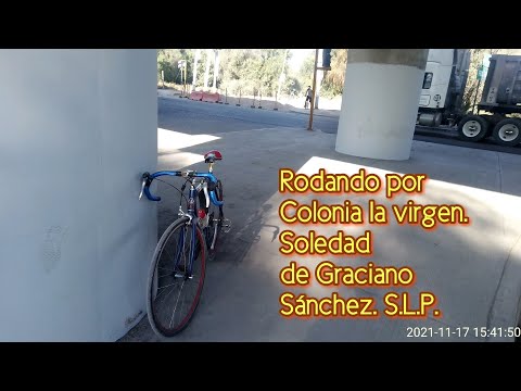 Rodando por la Colonia la Virgen, Soledad de Graciano Sánchez. San Luis Potosí.