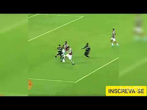 PÊNALTI NÃO MARCADO PRO SANTOS | Lance mais claro | Fluminense 0-0 Santos | Brasileirão 2022
