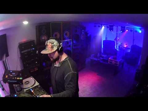 2018 UK Bass, Uk Garage, and Bassline Mix - Sirkit Br8ker