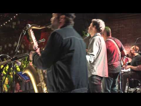 Joe Russo's Almost Dead - Born To Run - 3/16/17 - Brooklyn Bowl