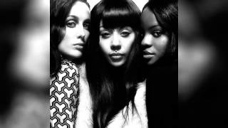 Sugababes - One Foot In