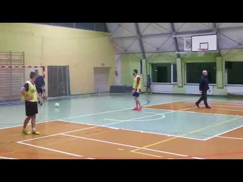 29.11.2017 r.Wybrzeże Klatki Schodowej – Myjnia Eco-Para . SHLPN - III - kolejka.