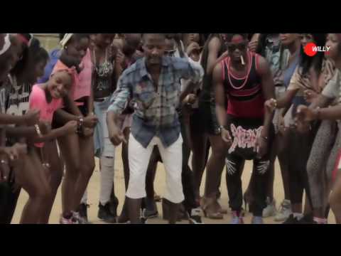 Featurist Babaah la danse du grand père