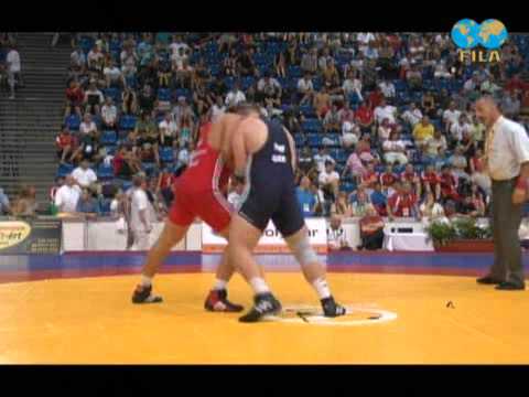 RAMONOV Murat (KGZ) -- POPP Eduard (GER)  1/4 Finale