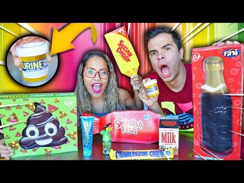 TESTANDO OS DOCES MAIS BIZARROS DOS ESTADOS UNIDOS! - (BEBEMOS URINA)