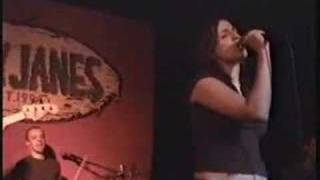 Sarah Shannon Part 1 (Lead Singer of Velocity Girl) 2002 Houston Live Concert