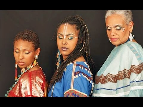 Windeyaho A Cherokee Morning Song by Three Generationz (2008)