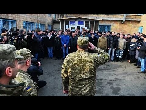 Украинский школьник поругался с военными из за русского языка