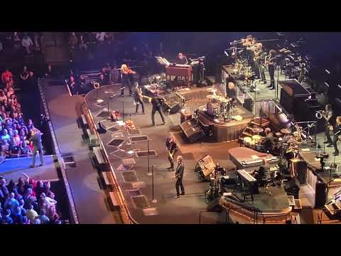 Bruce Springsteen live. War. Target Center, Minneapolis, Minnesota. 3/31/2026
