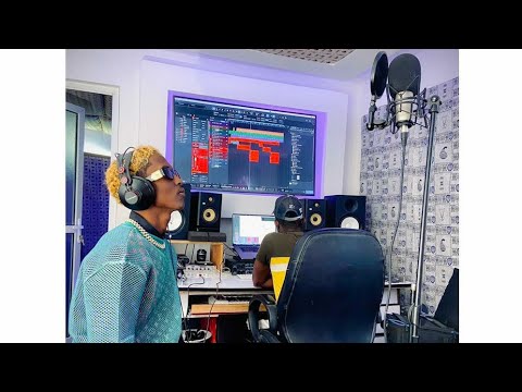 Haanoo Cadee - Sixirlow (Official Music Video)