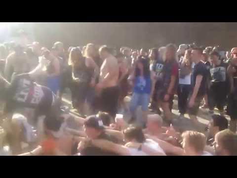 Eskimo Callboy (Brutal Assault 2016) Rowing Pit