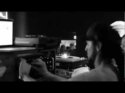 Dub Me Crazy #2 - LEGAL SHOT ▶ Ruben Da Silva "Bless A Sound" Jah Lingwa & Russ D. [Universal Roots]