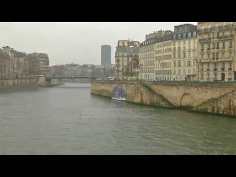 Trump: Merkel gaboi me emigrantë - Top Channel Albania - News - Lajme