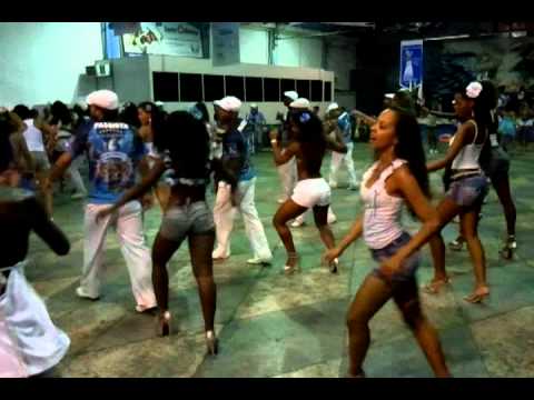 Ensaio de ala de Passistas da Portela.