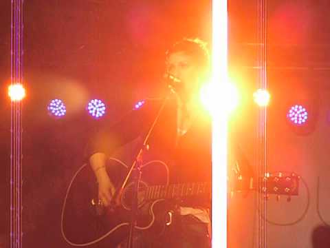 Sharron Levy - Hit me Baby (one more Time) [09.06.2012 - SINGERPUR Festival Wien]