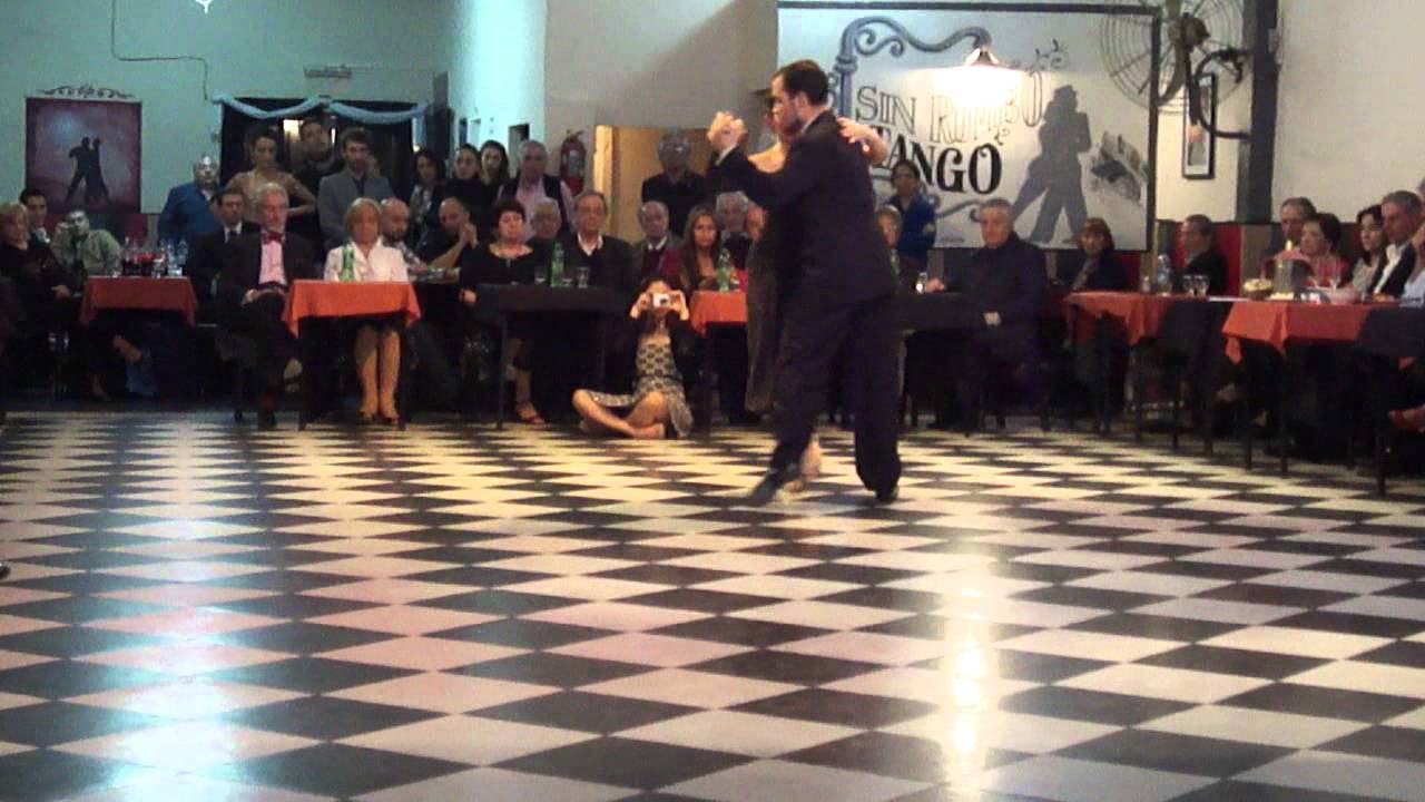 Sin Rumbo, bailan Daniela Barria y Julian Vilardo 2/2