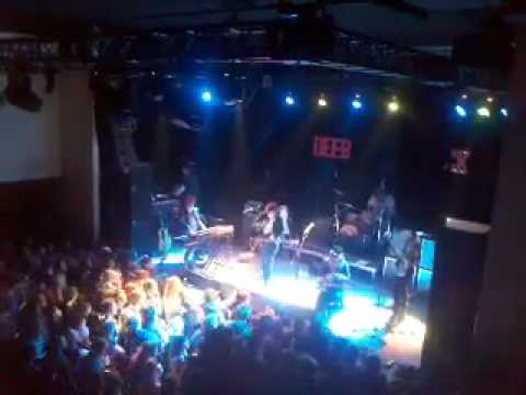 Deer Tick - Art Isn't Real (City of Sin) (live) New Year's Eve