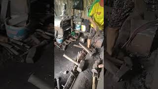 Download lagu Semangat bikin sabit ( arit ) rumput || pande besi mp3 Download lagu Semangat bikin sabit ( arit ) rumput || pande besi mp3