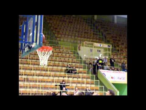 Mecz 2. ligi WLKA AKM - H1 60:71