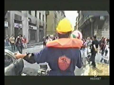 Le strade di Genova   Documentario G8 Genova