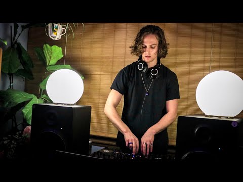 AWAKEND - Enhanced Music Sonic Relief Stream