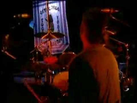 tema viejito pero para empezar a la semana