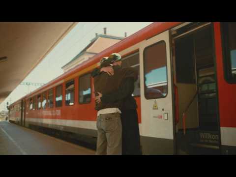 rares - Azi pot sa mor fericit (Official Music Video)
