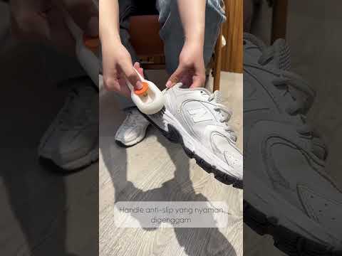 Gambar Proclean Sikat Sepatu Dengan Dispenser Sabun - Putih