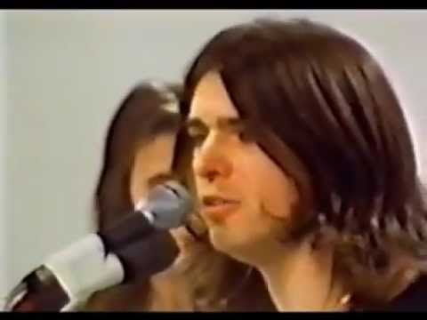 Genesis   Live   1972 THE MUSICAL BOX, COLOR with Peter Gabr