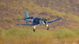 preview picture of video 'At the Field Dynam F4U'