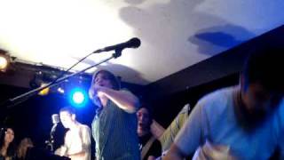 Mandy K - Come Back To Bed