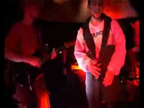 Moabeat - 2004 11 04 Augsburg Kerosin Crushtonight Video 3:10