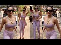 Baapre Bahar ना आ जाये Malaika Arora Flaunts Her Cleavage Outside Diva Yoga In Bandra 