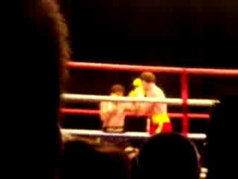 Andy Lee Vs Alejandro Gustavo Falliga