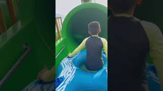 Eu fiz o cruzeiro no MSC Grandiosa e tinha um  parque aquático muito legal 😀