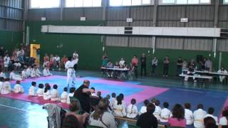 preview picture of video 'Karate Shukokaï  Club Limeil Brevannes'