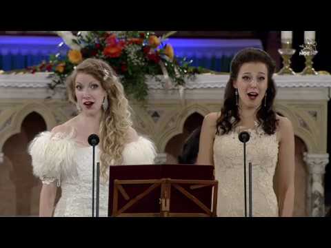 Nikola Uramová and Kristýna Kůstková - Laudamus te