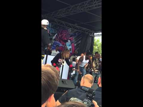 Guwii Kids (ft. Fetty Wap & Oskama Esteban) - In the Kitchen [Remix] (Live)