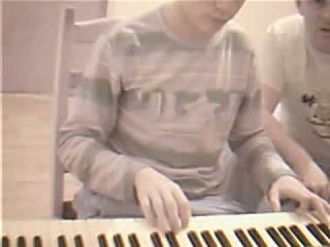 Zuca i Stefan-Zasto Places(uzivo).mp4