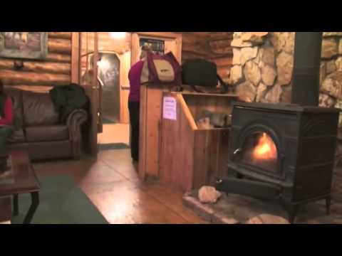 Lazy Bear Lodge Churchill Manitoba Canada Video4