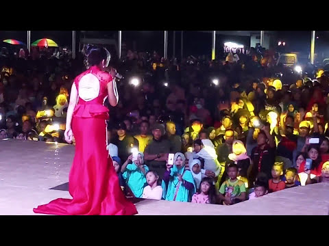 Ika Shakira D'Academy 2