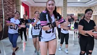 Download lagu Senam Kreasi Tresno Tekan Mati New Version Dangdut Koplo ⁉️ @LiaMarliaChannel mp3