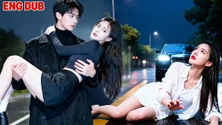 He left his badly injured wife to save a lightly hurt schemer;after her rebirth, he’s never forgiven