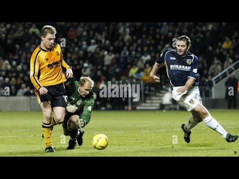 Hull City v Oxford United 2003-04