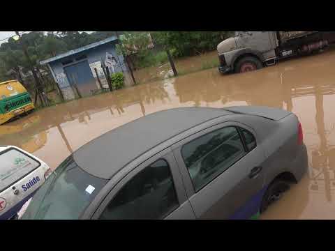 Enchente invade o cras de São Lourenço da Serra