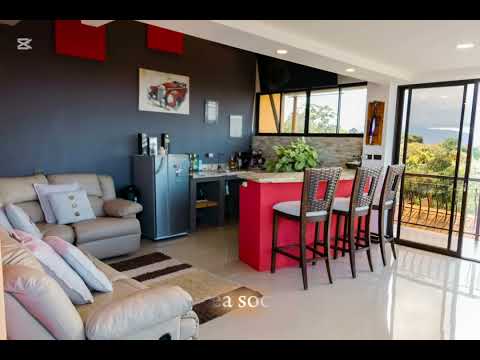 Se vende hermosa casa en Concepción de San Rafael de Heredia con 1 apartamento en planta baja.