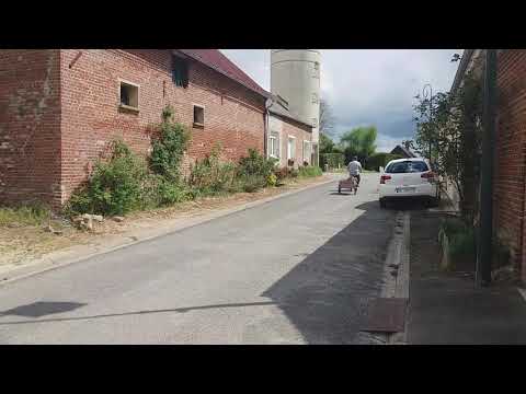 Motobecane Av 89 chaudron et sa remorque (1)