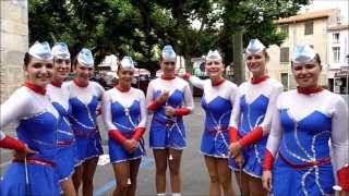 preview picture of video 'MAJORETTES DU PAYS D'OLMES LAVELANET à PRADES 14 JUILLET 2013'